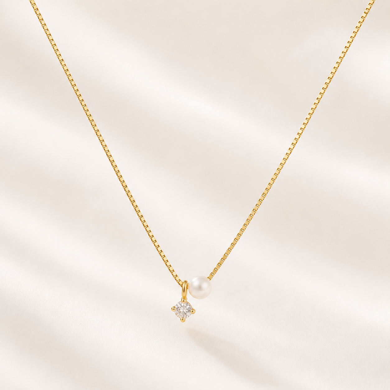 Pearl Zircon Necklace