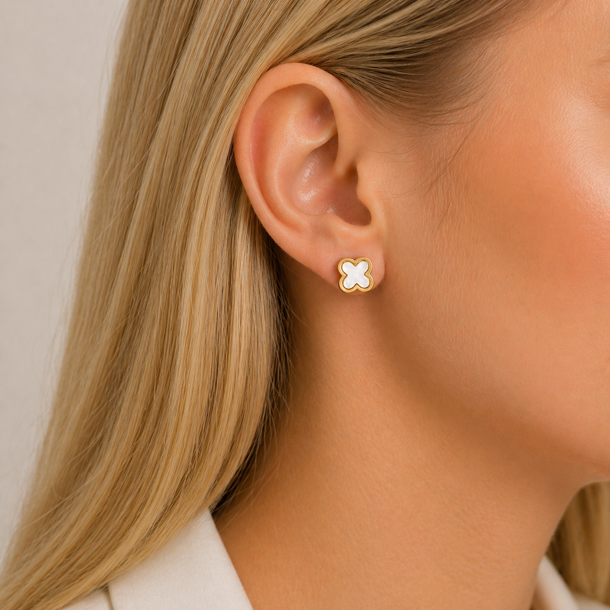 Gold Clover Hoop Earrings Set