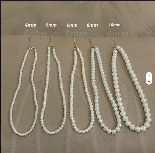 Classic Pearl Necklace
