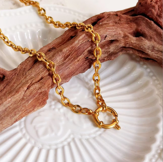 Gold Toggle Chain Necklace