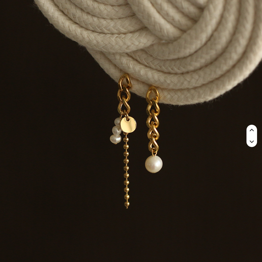 Asymmetric Pearl Chain Earrings