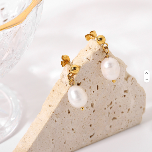 Baroque Pearl Drop Earrings