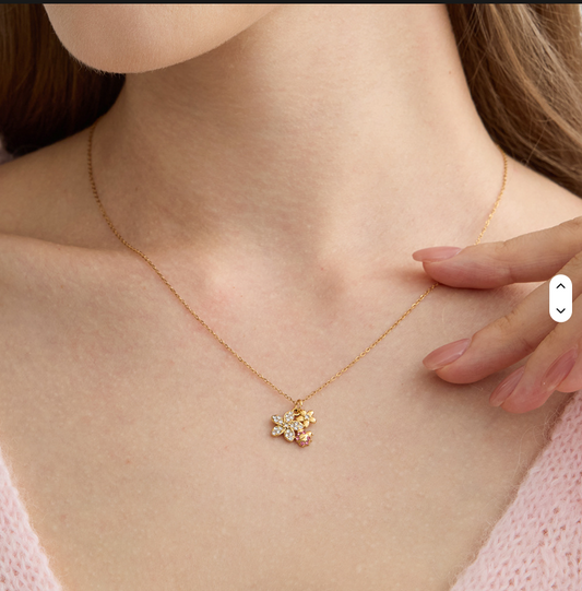 Clover Ladybug Flower Necklace