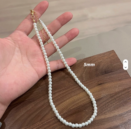 Classic Pearl Necklace